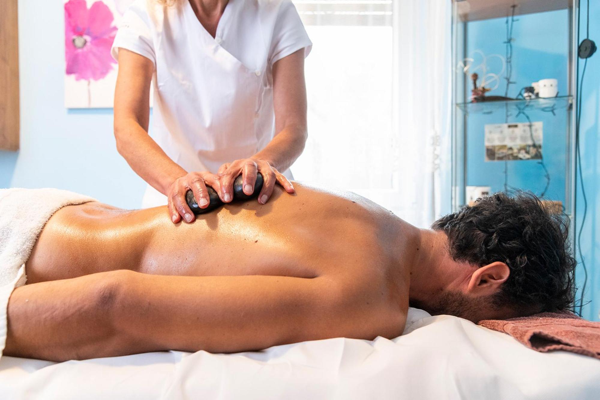 Hotel Alpino Wellness & Spa 페이오 폰티 외부 사진