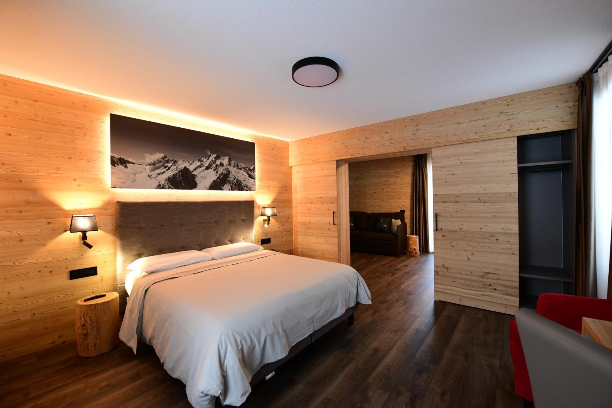 Hotel Alpino Wellness & Spa 페이오 폰티 외부 사진
