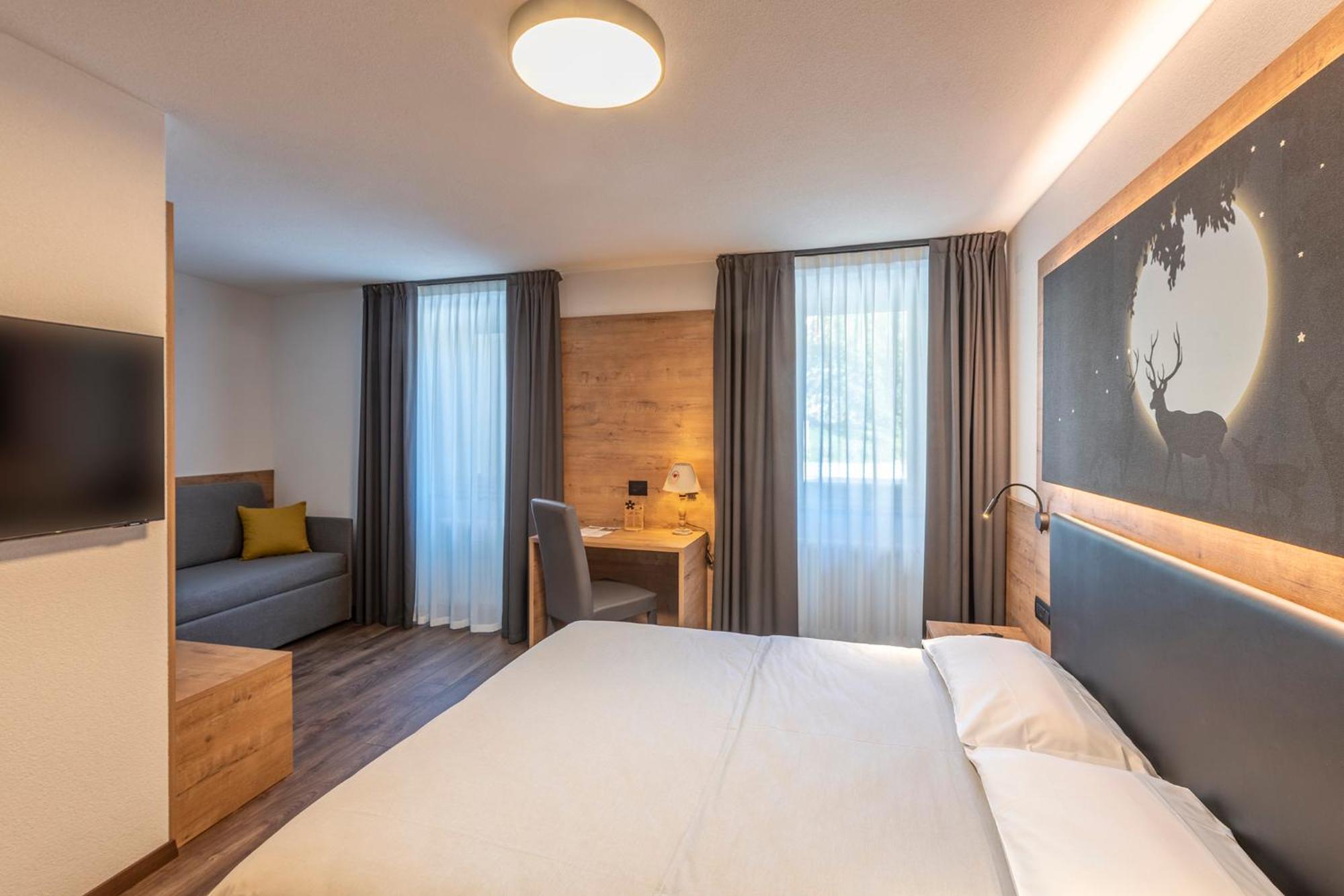 Hotel Alpino Wellness & Spa 페이오 폰티 외부 사진