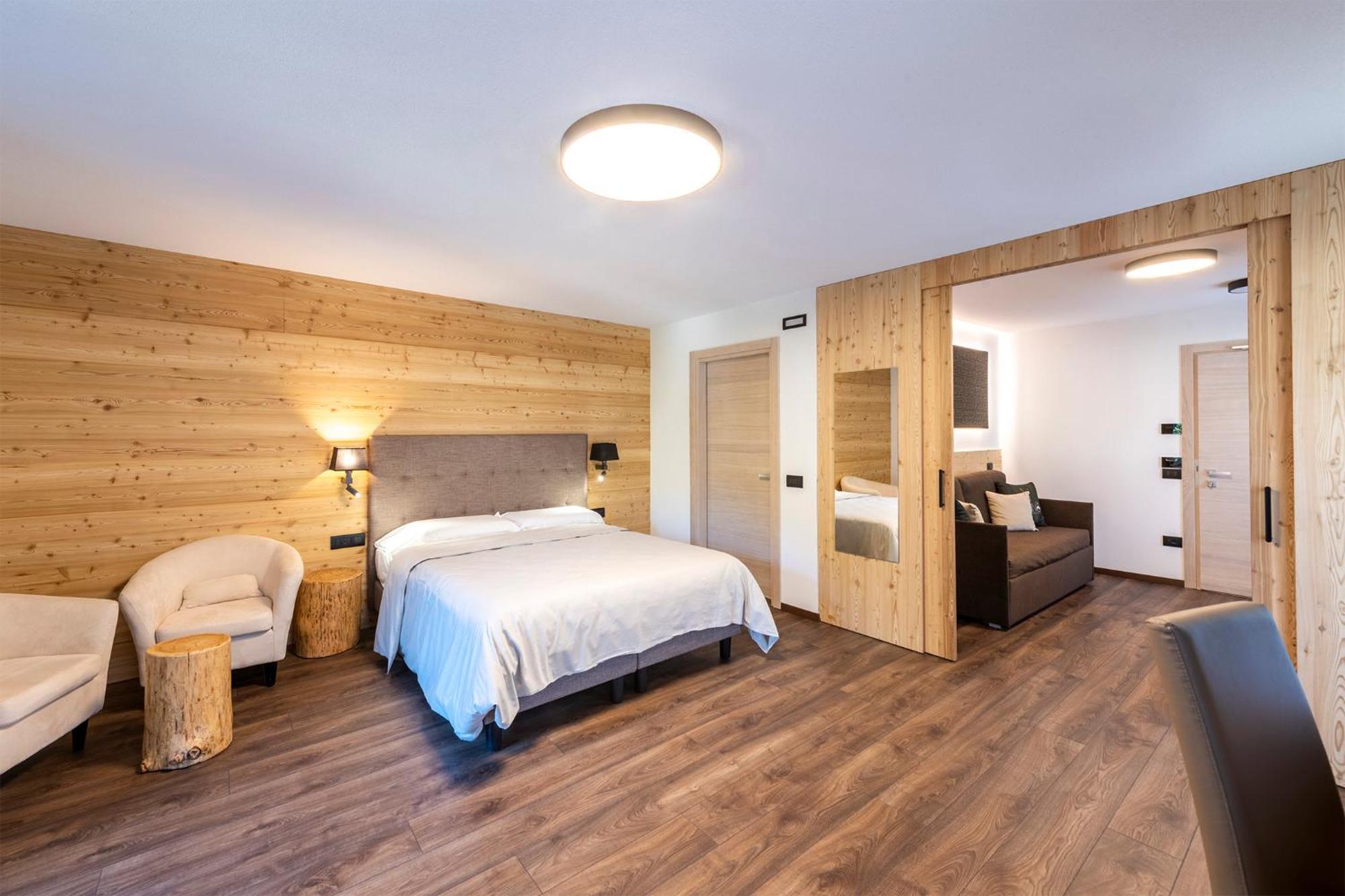 Hotel Alpino Wellness & Spa 페이오 폰티 외부 사진