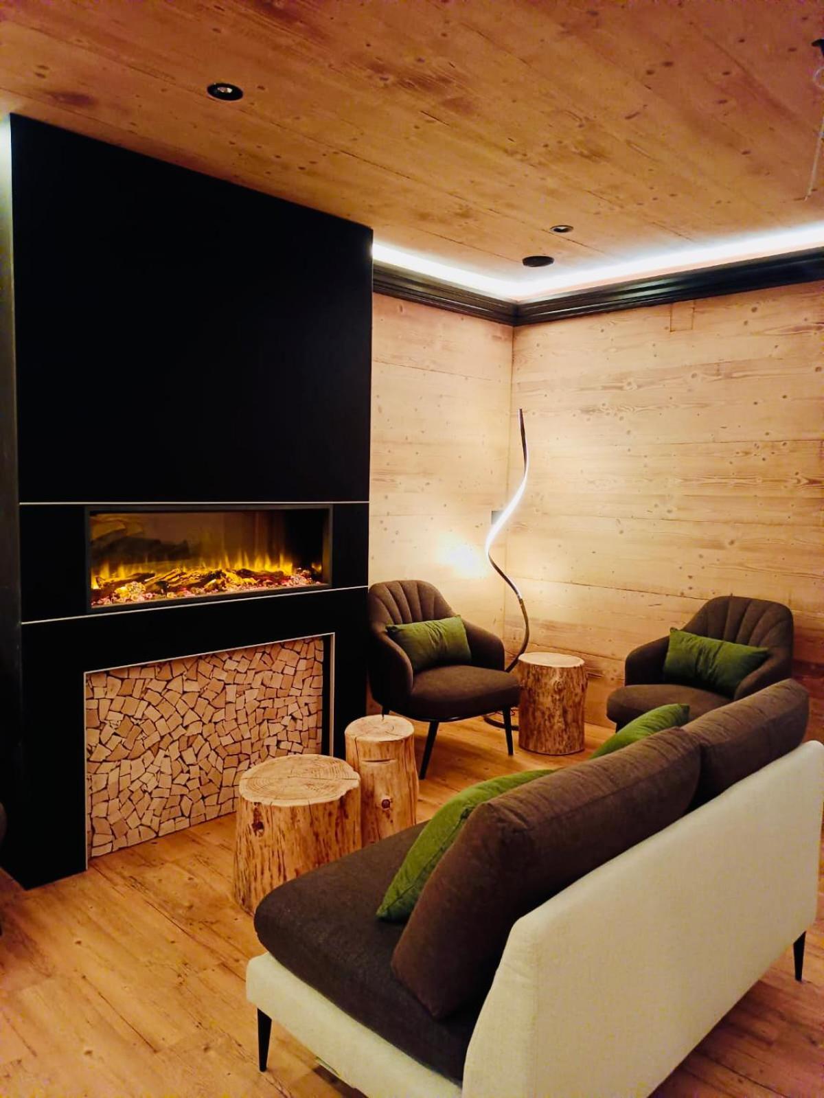 Hotel Alpino Wellness & Spa 페이오 폰티 외부 사진